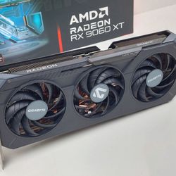 AMD 9060 XT 16 GB GIGABYTE - Graphics Card (GPU)