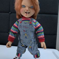Mezco Child’s Play 2 Chucky Doll