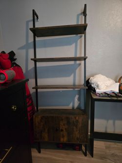 Hanging book case
