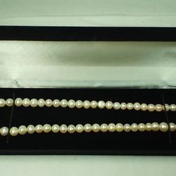 Freshwater Pearl Necklace 16" Length