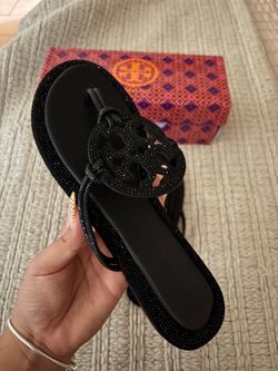 Tory Rhinestone Sandals ✨ Sizes 6-10 Available