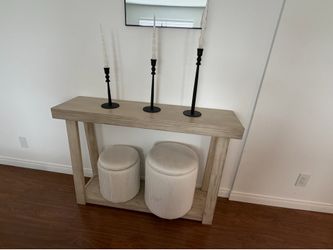 Table Console with round ottoman storage
