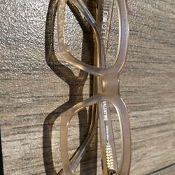 Otis. Valentine Frames can be fitted with eyeglasses or sunglasses.