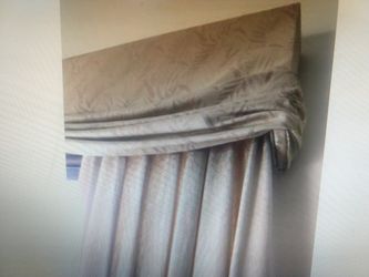 Brand New boxed Top Valance 