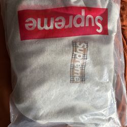 Supreme Burberry Hoodie