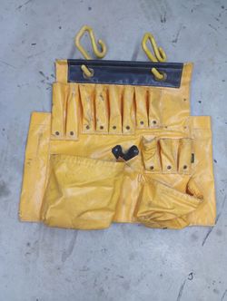 Lineman Bucket Bag With Hooks