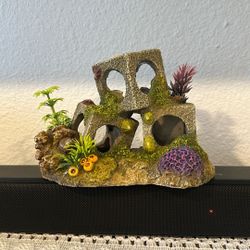 Fish tank decoration