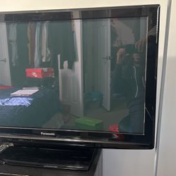 Flat Screen TV