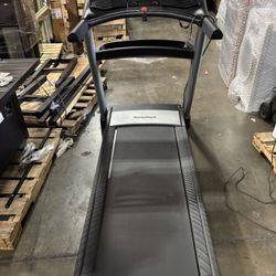 Nordictrack Elite 1000 Treadmill With Incline And Foldable Space Saver 