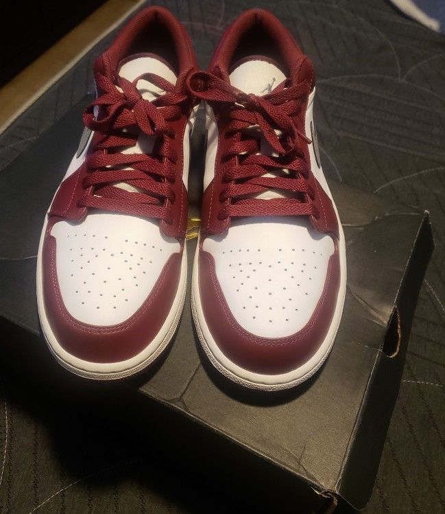 Low Jordan 1