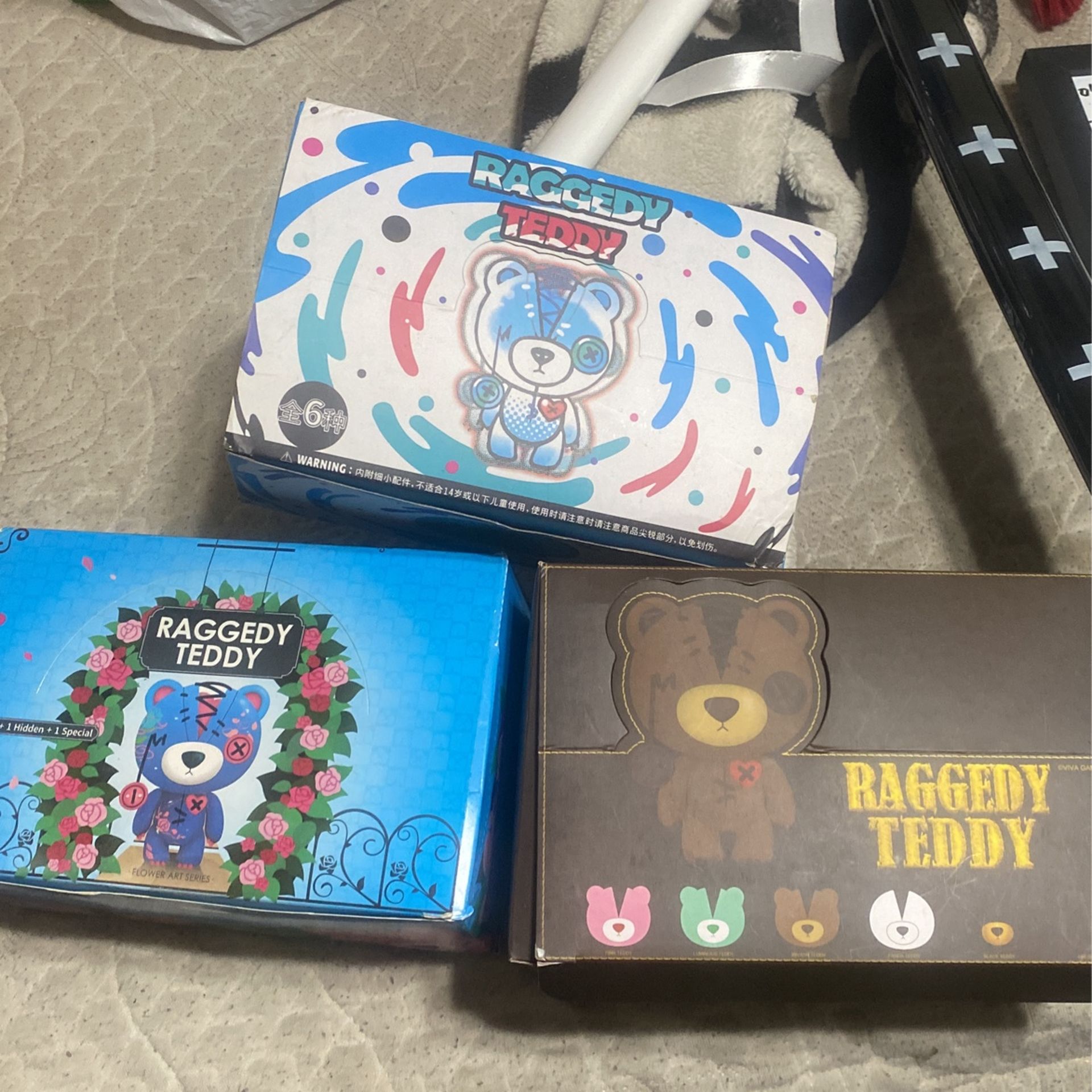 Raggedy Teddy Collection