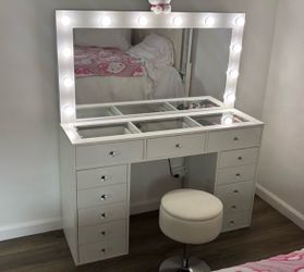 White Vanity Desk with Hollywood Mirror and Stool