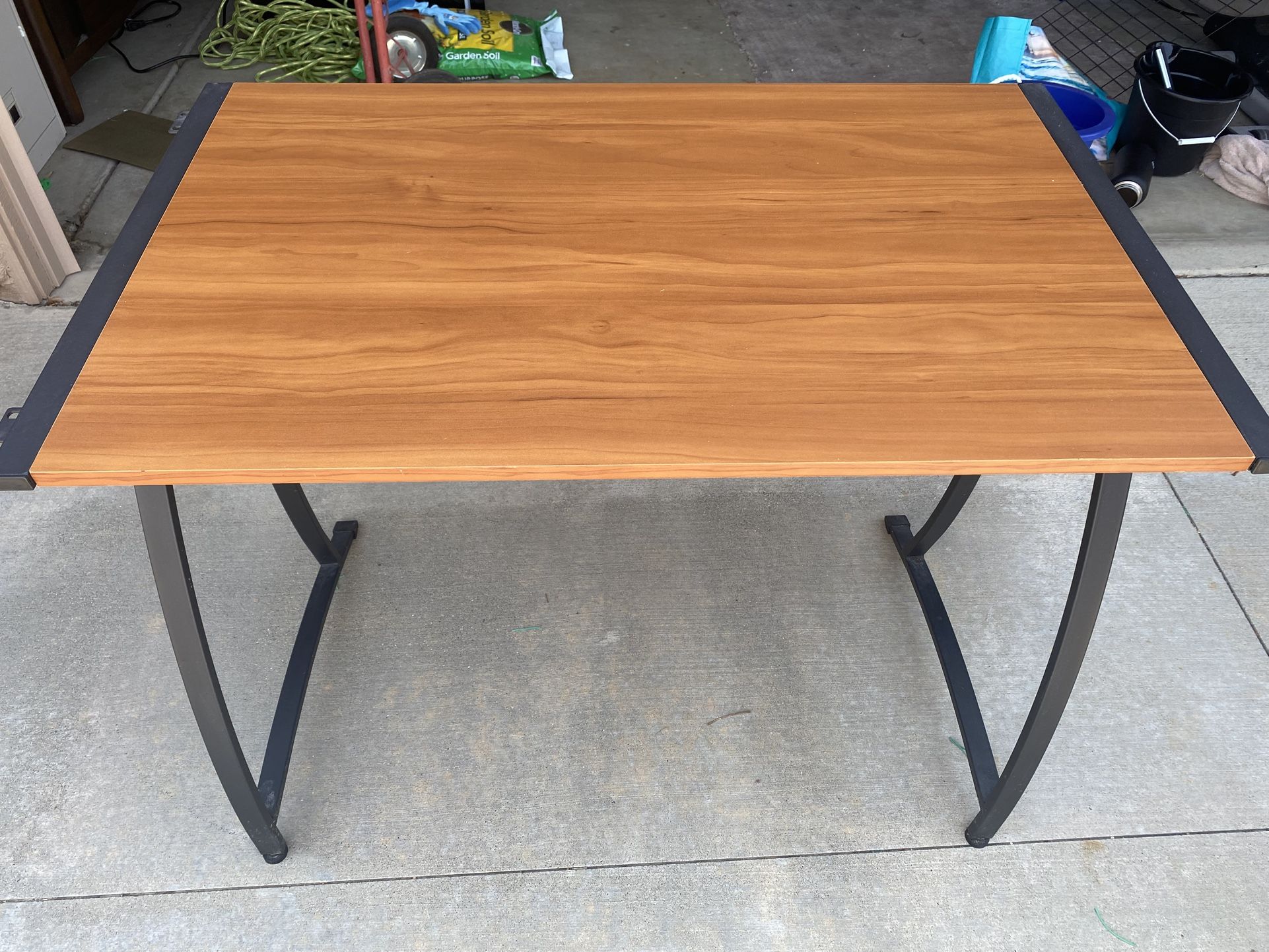 Computer Desk