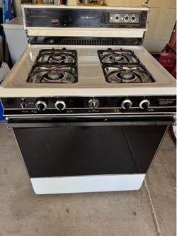 Gas Range 30”