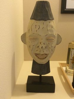 Decor mini statue figure