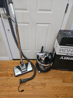 New Cond FILTER QUEEN VACUUM WITH ATTACHMENT. AMAZING POWER SUCTION. WORKS EXCELLENT.