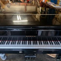 Samick Baby Grand Piano With Roger Williams Signature 