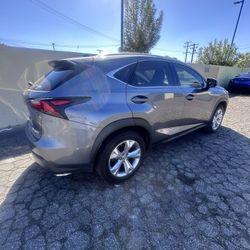 2017 lexus nx 200t
