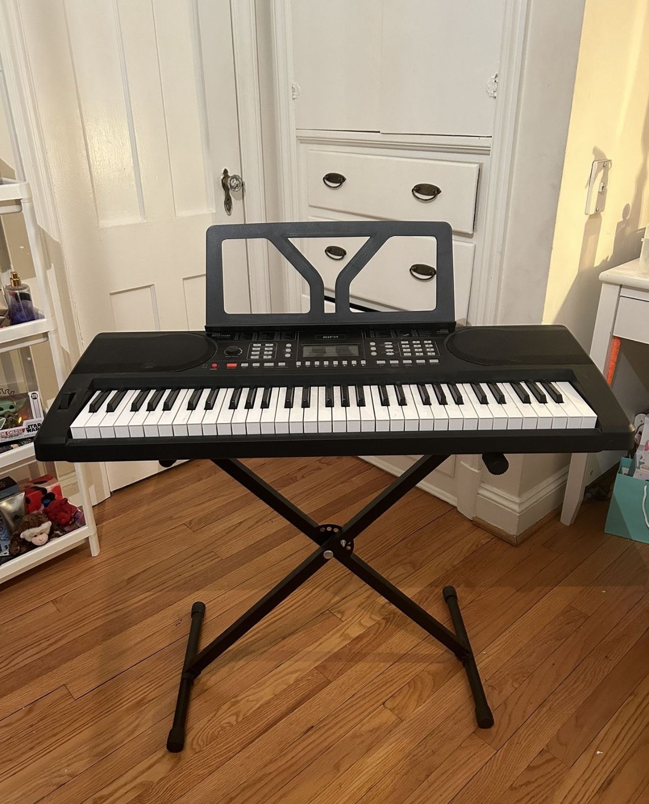 Portable 61-Key Electronic Piano Keyboard