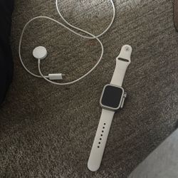 Apple Watch Series 7