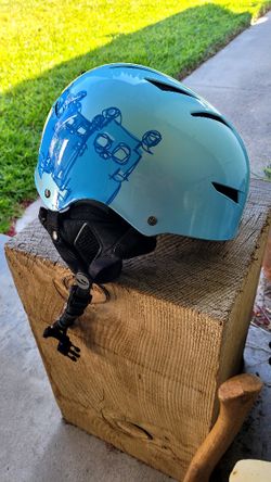 GIRO Snowboarding Helmet Size XS, lite blue EX COND