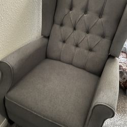 Recliner Almost New Only Used Five Times