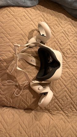 Meta Quest 2 VR Headset with Controllers
