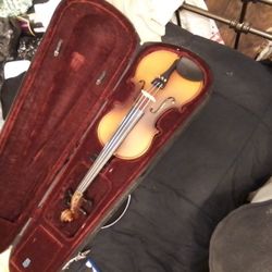 Full Sized Violin 