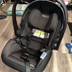 Graco Infant Carseat 