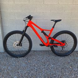 SPECIALIZED STUMPJUMPER 29 ER FULL CARBON ( FRAME AND WHEELS) XL ( S5).