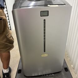 Portable AC $200
