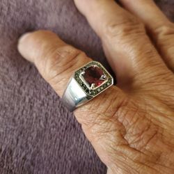 Mens Sterling Silver Signet Red Agate Ring 