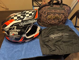 Troy Lee Helmet