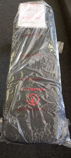 Flat bench 600lbs weight capacity.brand new in box