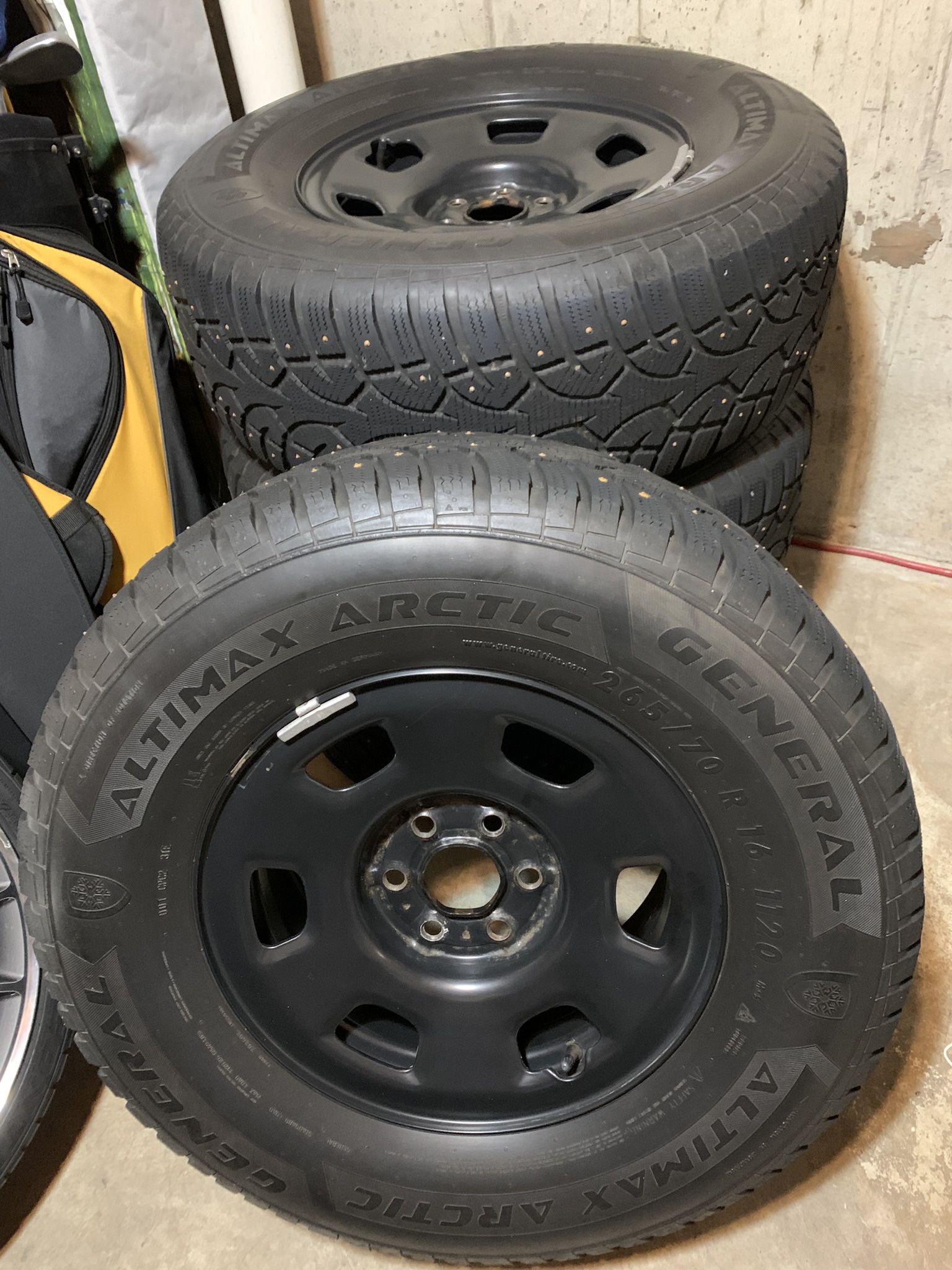 Chevy Colorado GMC Canyon Studded Snow Tire Wheel Set Rims