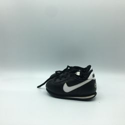 5c Toddler Nike Cortez + Extra “no tie” laces