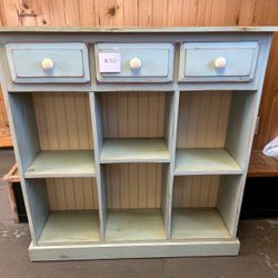 2 Bookcases With Distressed Finishes In Excellent Condition/Read Descr For Prices & Measurements