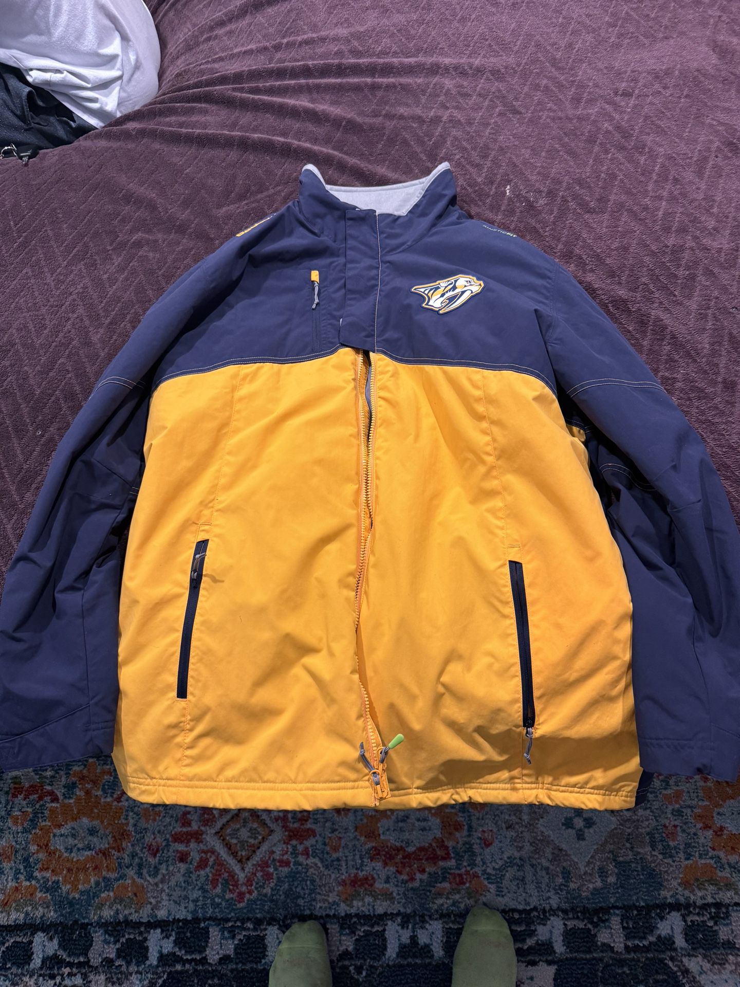 Nashville Predators XL (KineticFit) Jacket