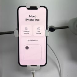 iPhone 16 e $49.99 cricket Wireless Royse City!