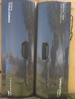 Toyota Tacoma Tailgate in Excellent Condition