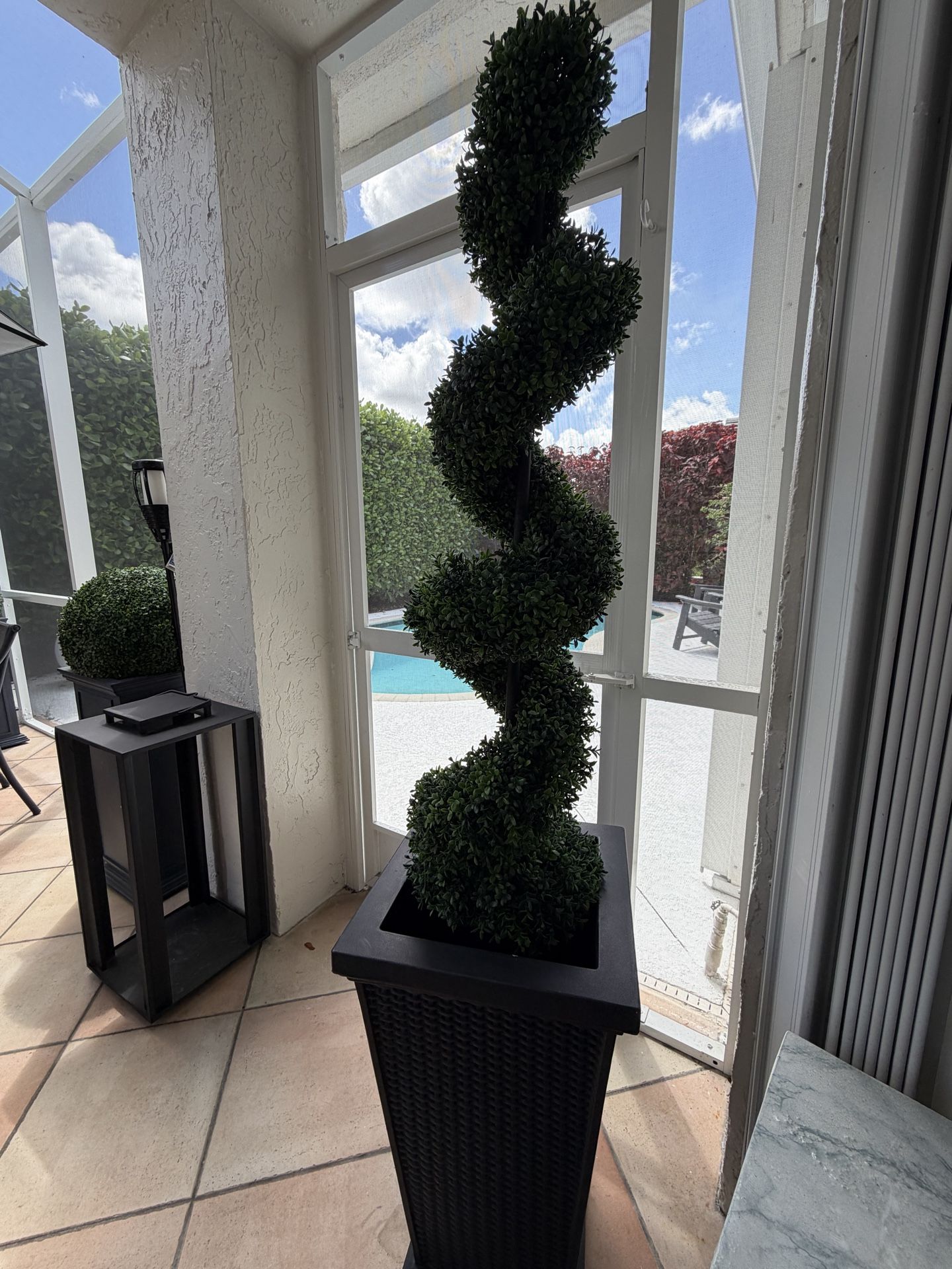 Lighted Topiary Tree with Black Planter