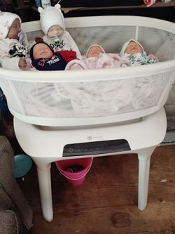 4 mom baby bassinet