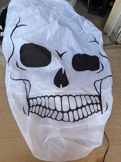 Skeleton inflatable battery operated