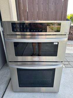 LG Microwave Oven