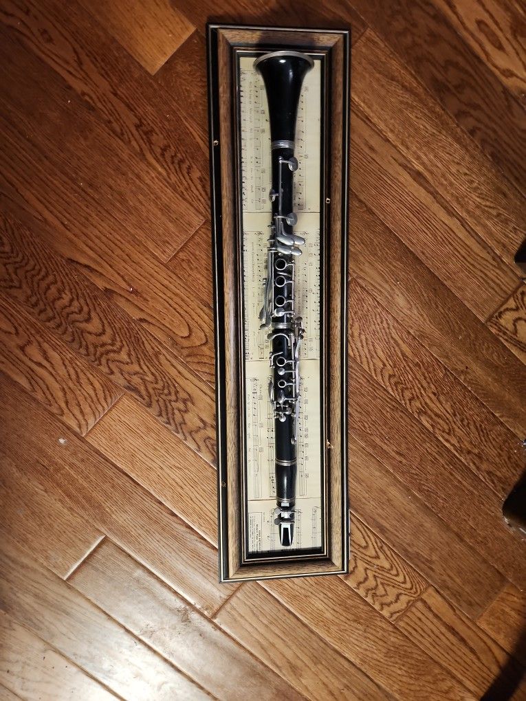 Cracker Barrel  Antique Clarinet 