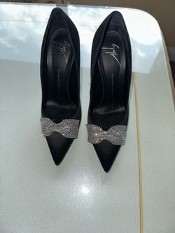 Giuseppe Zanotti heels with bow stones