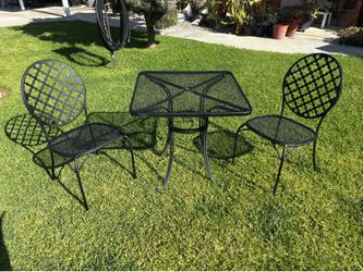 3 pc.  Patio Set