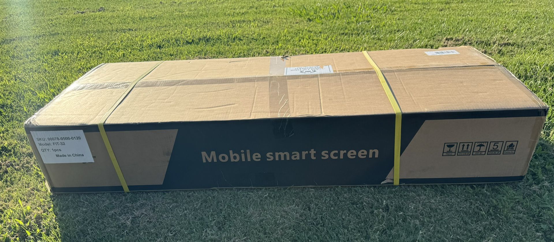 Fiteye 32-Inch Portable TV with Incell Touch Screen