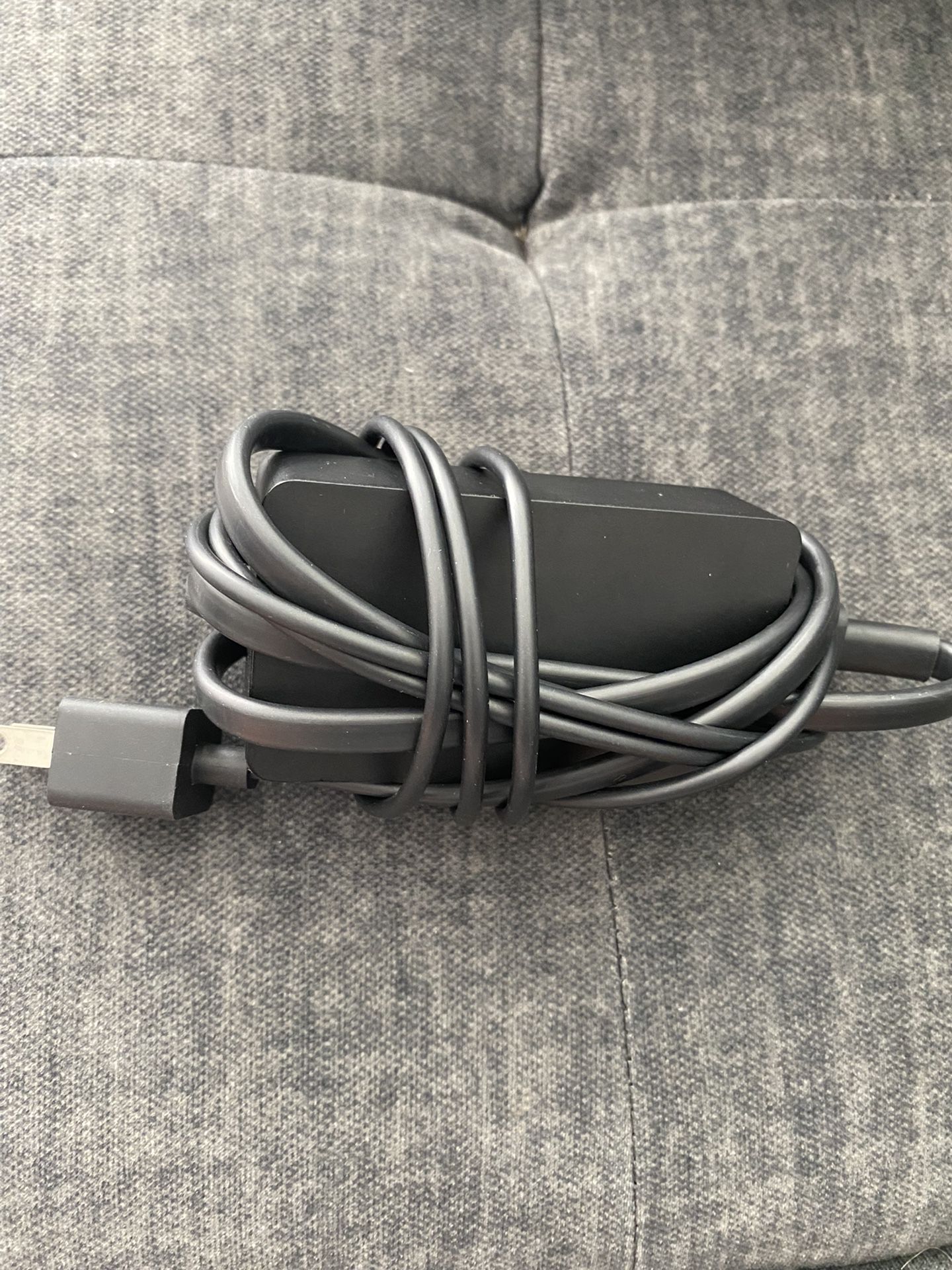 Microsoft Surface Pro 3 And 4 Charger