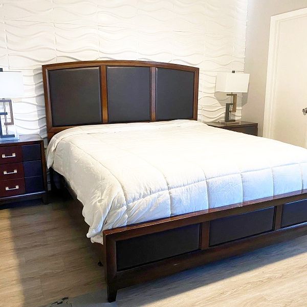 Beautiful King Size Wooden Bedroom Set